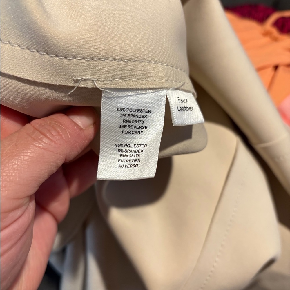 Tahari Elegant Beige Trench Coat - Picture 6 of 7